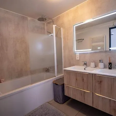 Apartman Etage A Bezannes