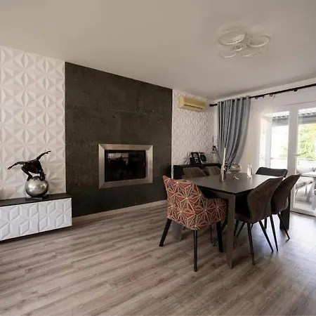 Etage A Apartman